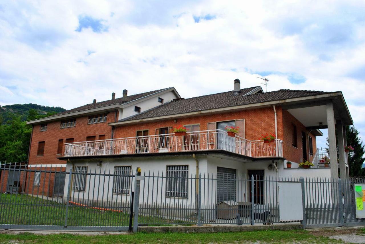 B&B Le Coccinelle Torre Bormida Exteriör bild