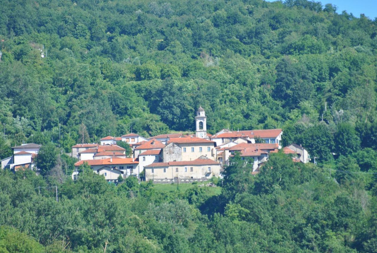 B&B Le Coccinelle Torre Bormida Exteriör bild